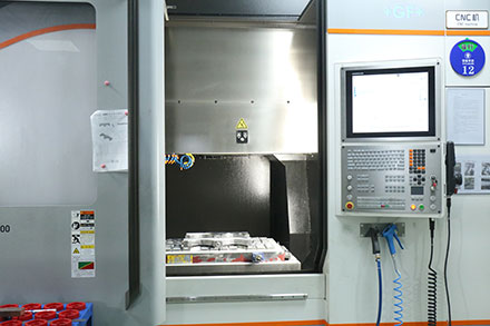 MIKRON-Mill-P900